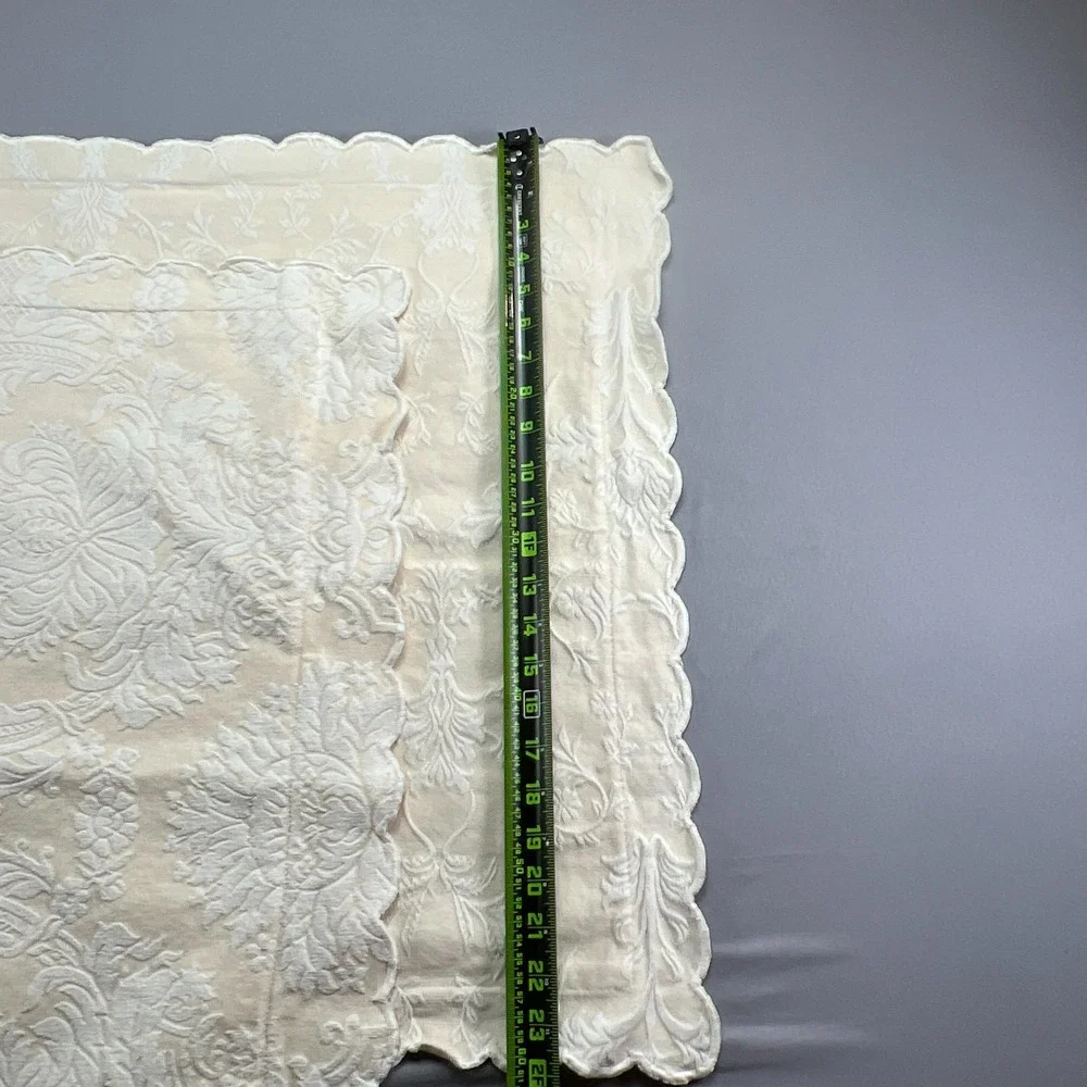Set Of 2 Newport Mansions Queen & King Pillow Shams Beige Floral Scalloped Edges